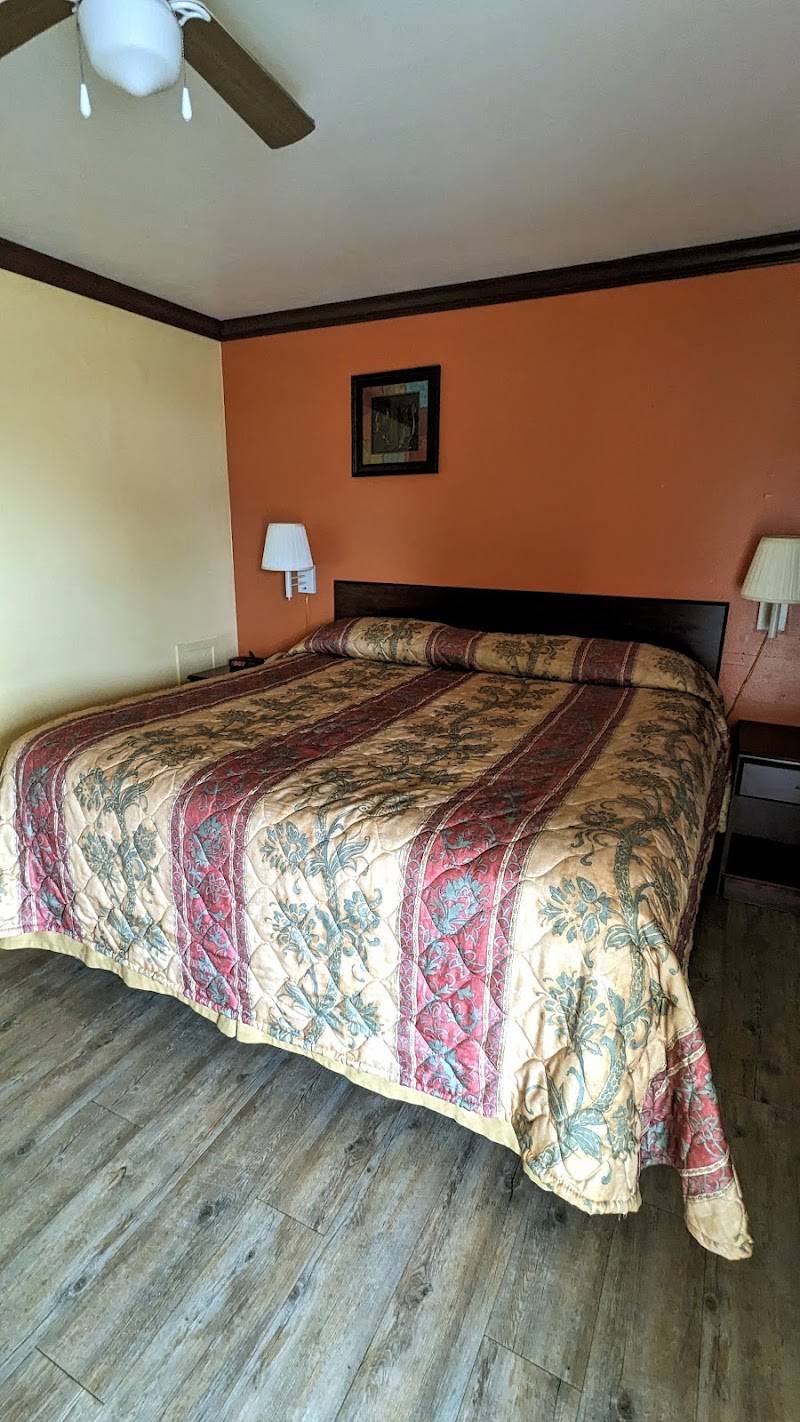 Vanguard Motel