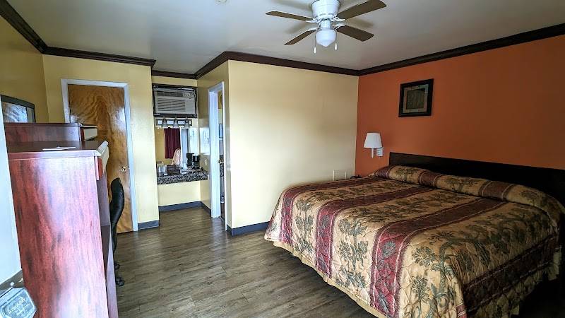 Vanguard Motel